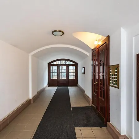 Mokotowska 51 - Stylish By Renters Apartment Warsaw