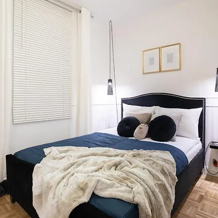 Mokotowska 51 - Stylish By Renters * Varşova