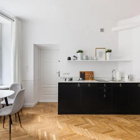 Mokotowska 51 - Stylish By Renters Varşova